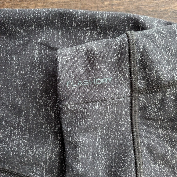 Northface Grey Capri Leggings - Picture 5 of 6